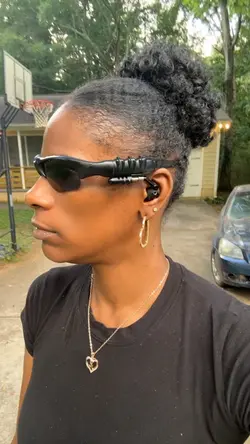 Wireless sunglasse