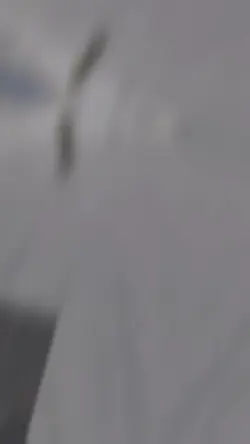 Snow skateboarding 