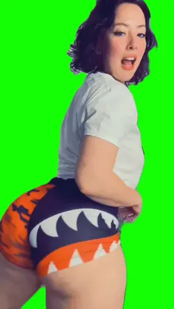 Twerk with me 🍑🍑🔥🔥