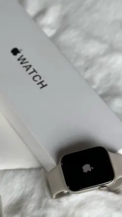 Unboxing aesthetic 