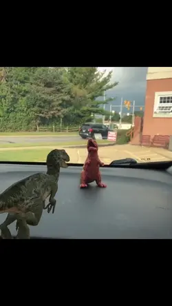 Dino love