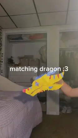 Dragon puppet 