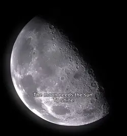 The moon 😁🤙