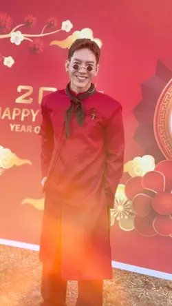 Áo dài đón Tết