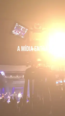 A Mídia Entra