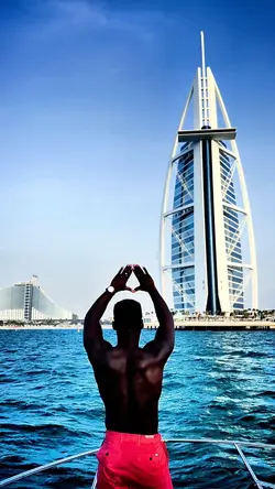 DxB