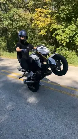 wheelie🚴