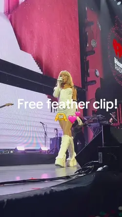 Free feather clip