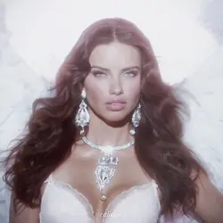 Adriana Lima Edit 💖
