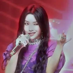 Soyeon (G)i-dle