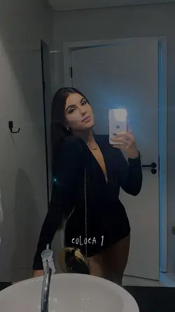Se olha no espelho 