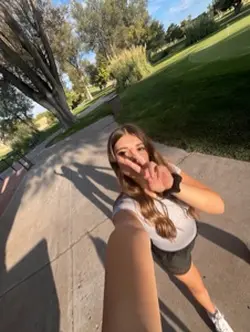 💋