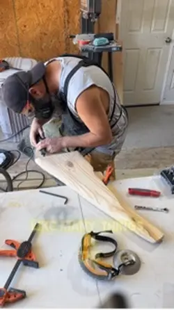 Drape Flag Carving 