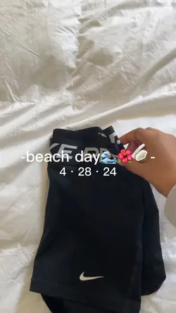 beach day🌊🌺🥥