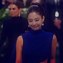 ✨Jennie’s met gala✨