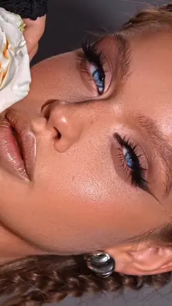 SwEEt Like CinNaMoN/