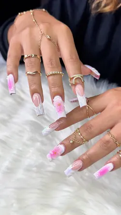 NAIL TECH💅🏽