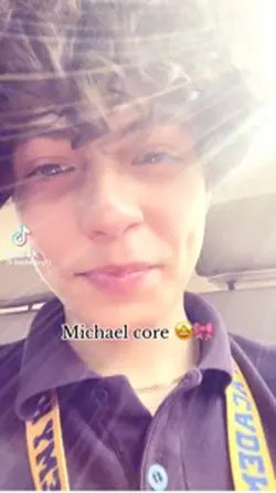 Michael core😍😍