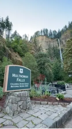 Multnomah Falls 