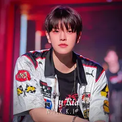 . seungmin .