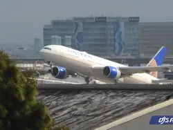 United 777