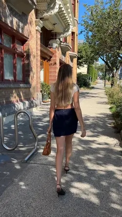 Glitch walk 