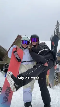 Snowboarding🫀