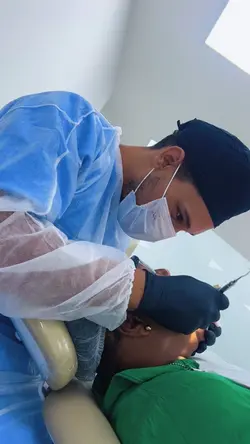 Modelo pra dentista