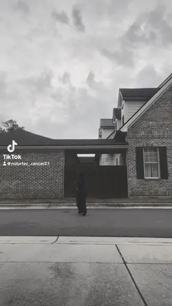 Girl come outside no