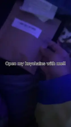 Open keychains w/ me