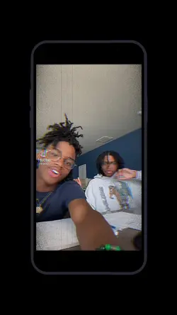 turning me onn 🫢🫢