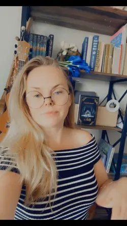 Text one clips 
