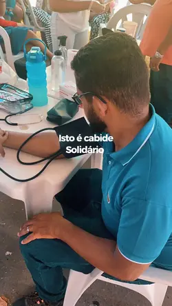 cabide Solidário 