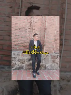 Giữa đêm khuya 