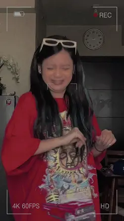 1 video 5 photos