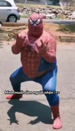Mẫu làm người nhện