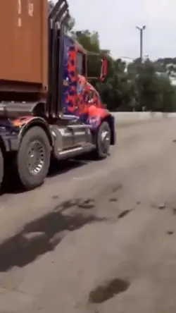 OPTIMUS PRIME 