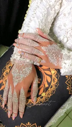 Henna wedding