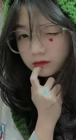 Mẫu 2 Ảnh Nhẹ Nhàng