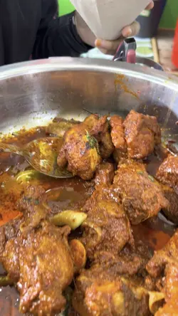 Nasi berlauk kelate
