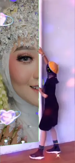 Poster Raksasa