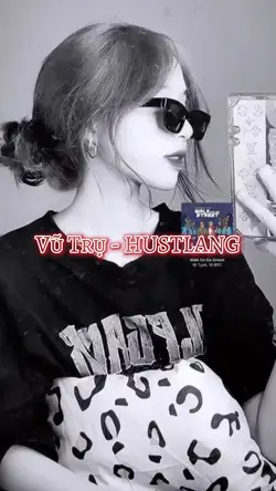 Vũ Trụ - HUSTLANG 
