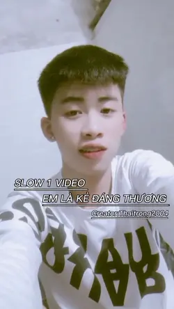 Em Là Kẻ Đáng Thương