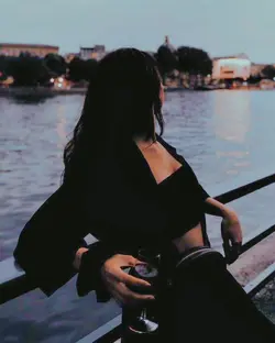 Typa girl