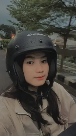 1 VIDEO 4 FOTO