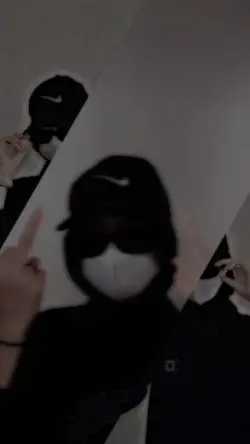 JJgelap X JJberjalan