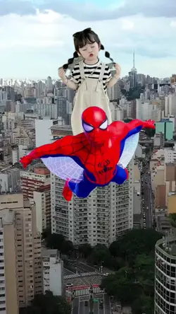 Naik Spiderman