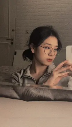 1 video + 6 foto