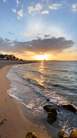 aesthetic beach