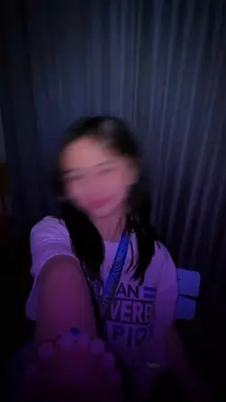 blurry face